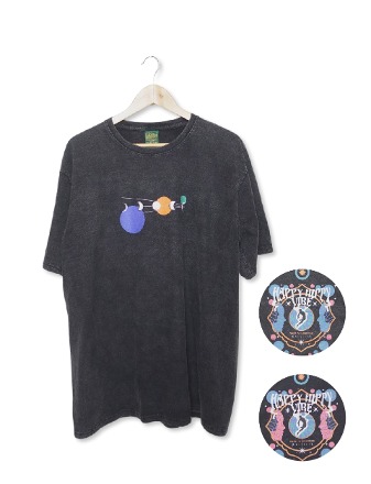 로드 투 유니버스 반팔 티셔츠 (2종) (XL,2XL)  해피히피 제작
