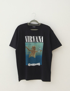 Nirvana &#039;Never Mind&#039; 반팔 티셔츠 (L,XL)